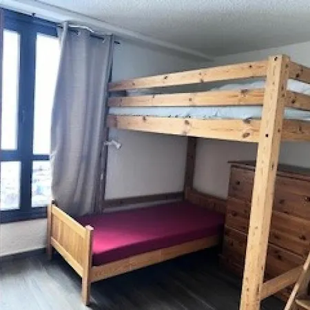 Daire Trois Vallees - 2 Pieces 4 Personnes Expose Sud Et Offrant Vue Superbe Mae-7729 *